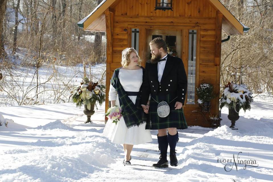 Elope Niagara's Little Log Wedding Chapel