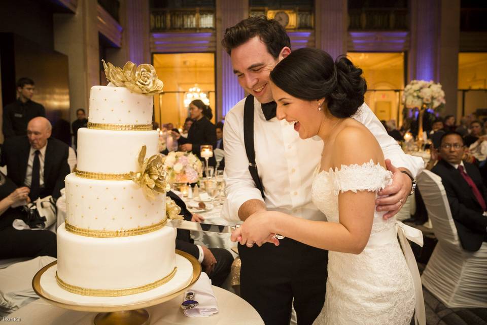 The cake cutting