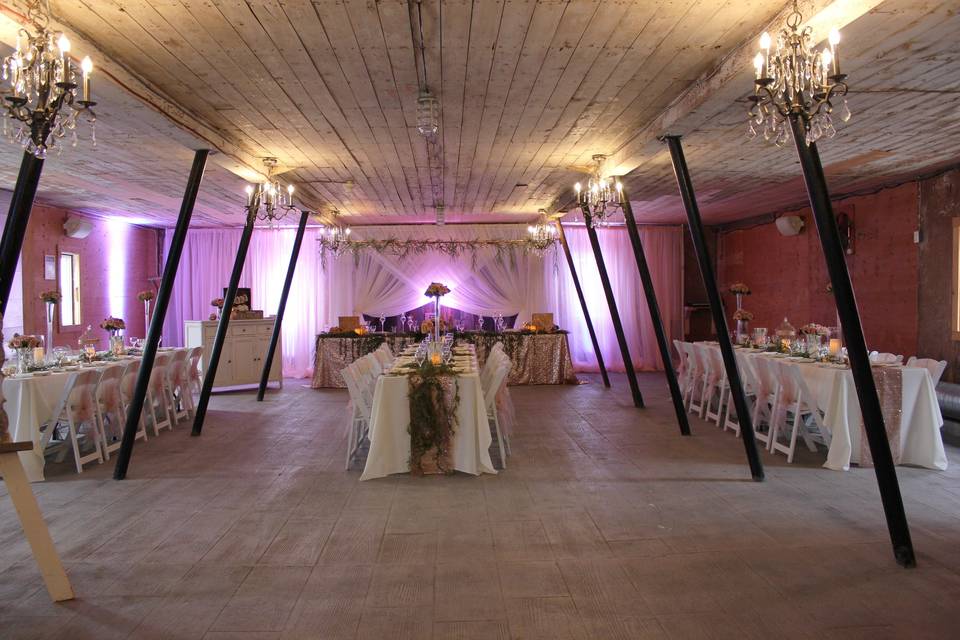 The Rustic Wedding Barn