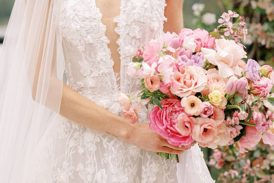 Fairmont Banff bride