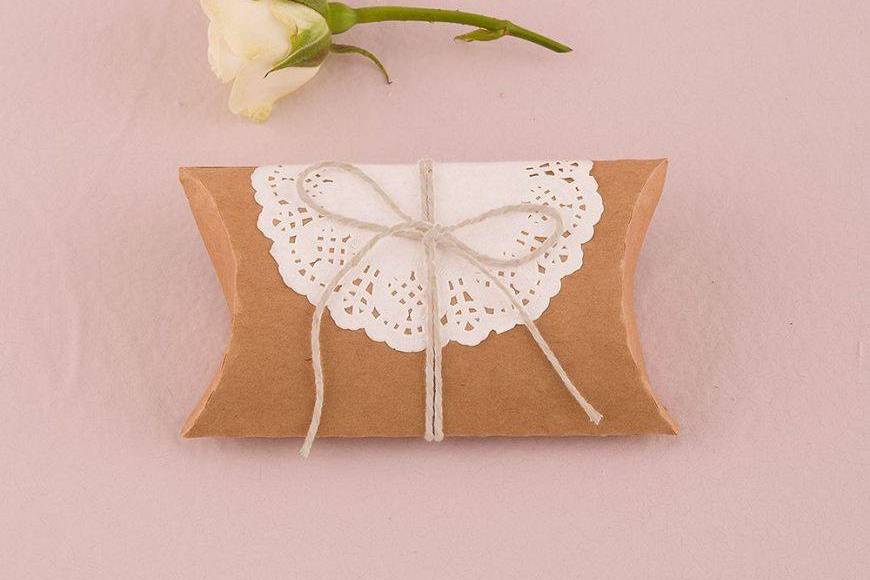 Diy Kraft Pillow Box Favor Wrapping Kit