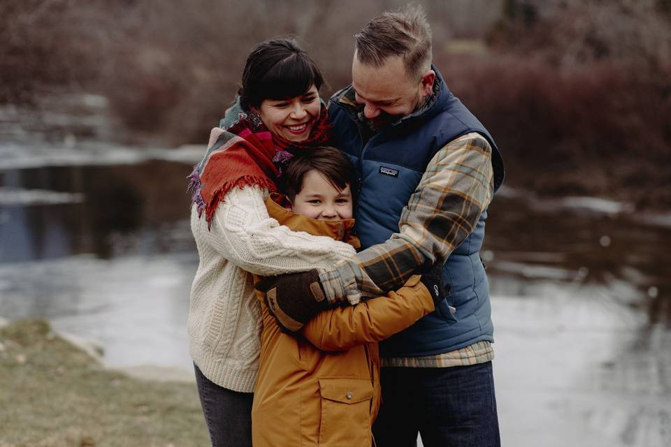 Winter Family Session Hug