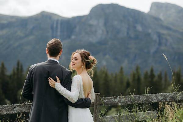 In front of the mountains