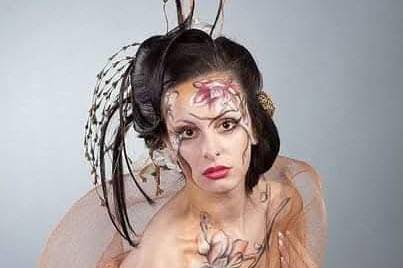Mobile Makeup & Hairstyling