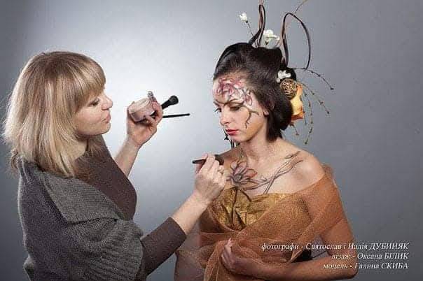 ​Mobile Makeup & Hairstyling