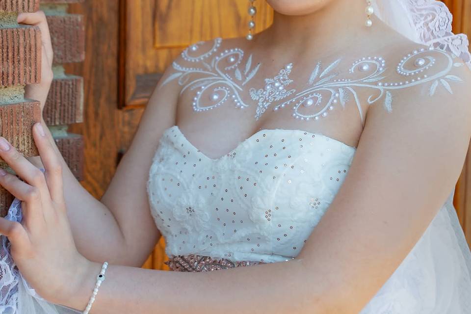 ​Mobile Makeup & Hairstyling