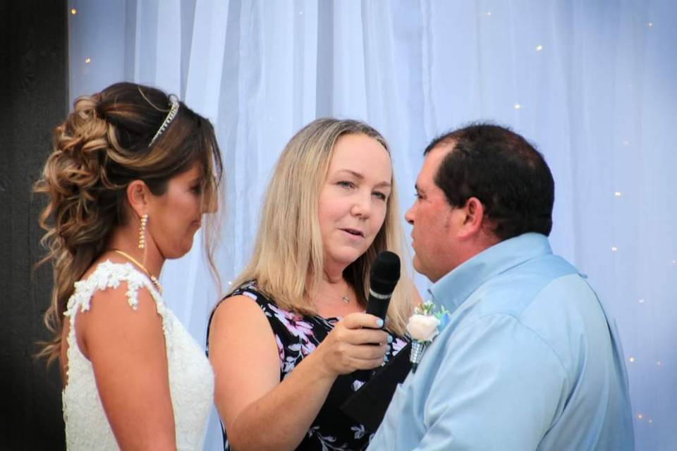 Dianne Hill - Wedding Officiant