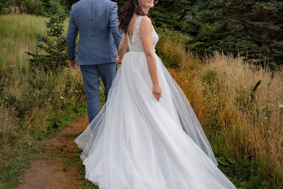 Lots of surprised hikers!