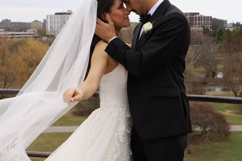 Outdoor Veil Portrait