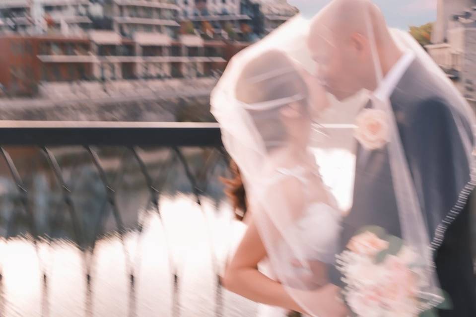 Veil Sunset Moment