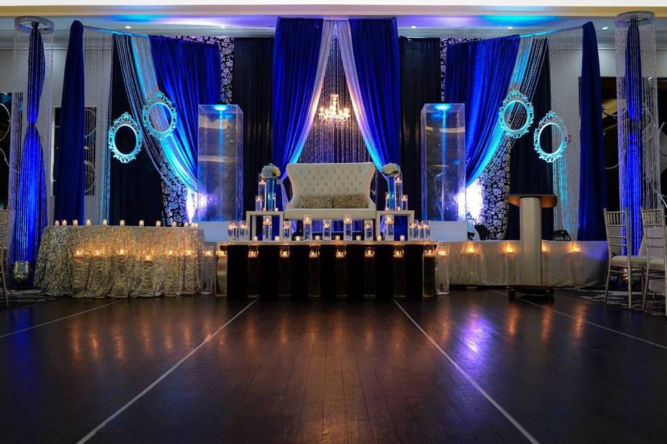 Reception in shades of blue
