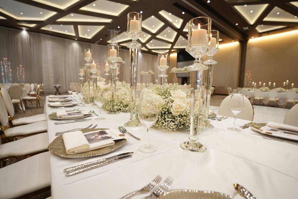 Elegant White Floral Setup