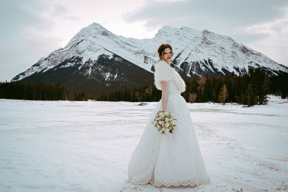 Stunning mountain view florals