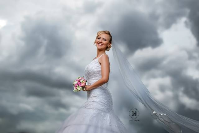 Diana Dream Studio - Photography + Videography