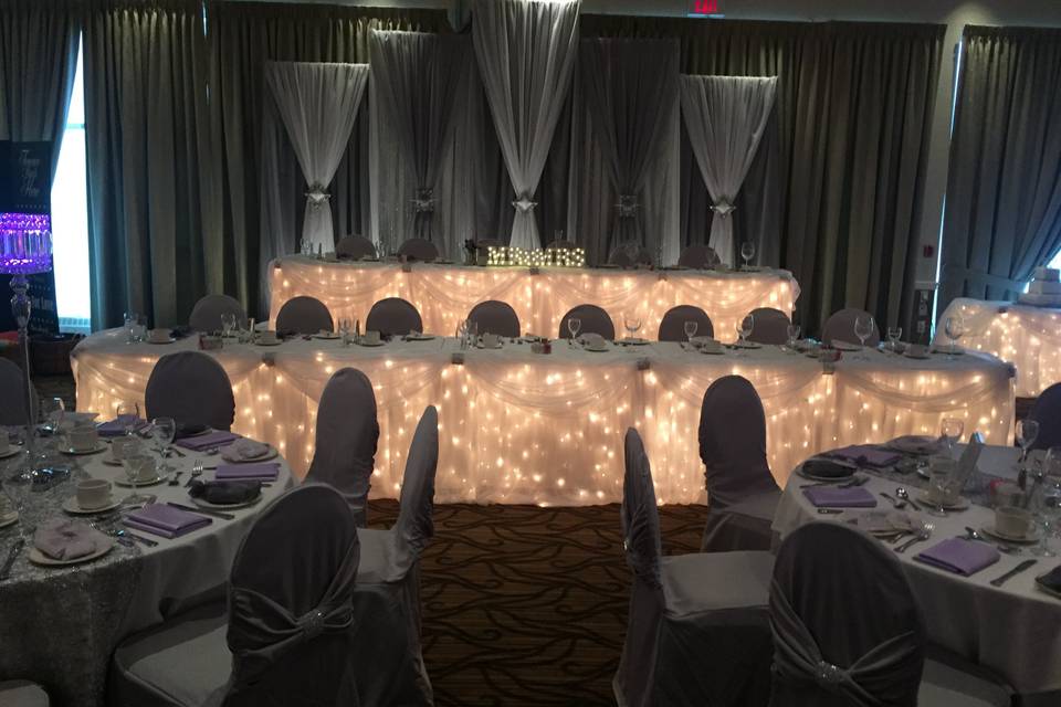 Head table with lights