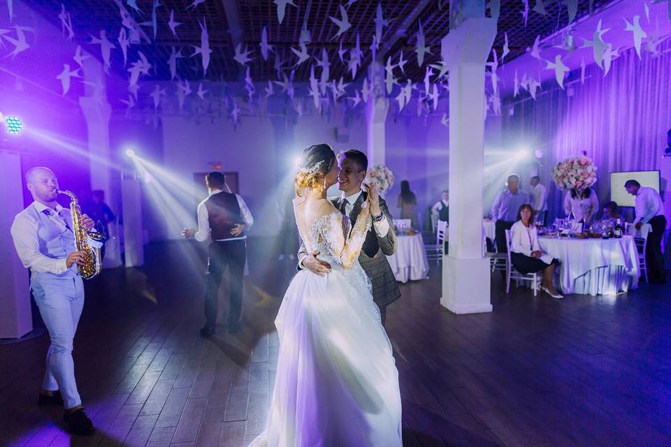 First dance