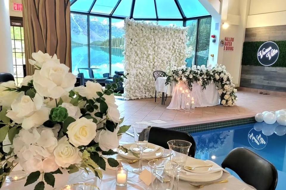 Head Table Floral & Candles