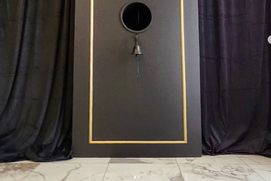 Ring For Champagne Wall