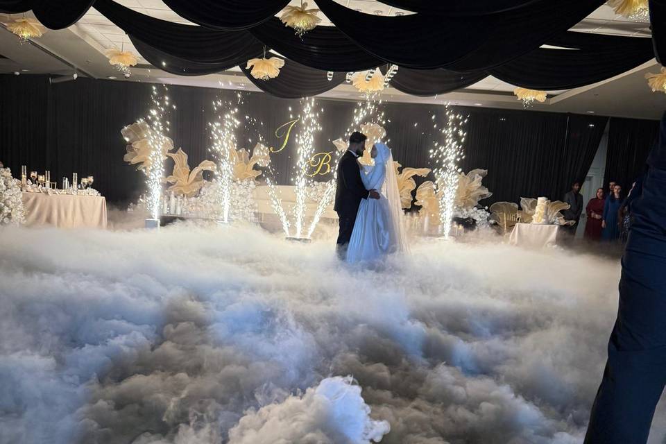 TriShot Sparkler & Dry Ice