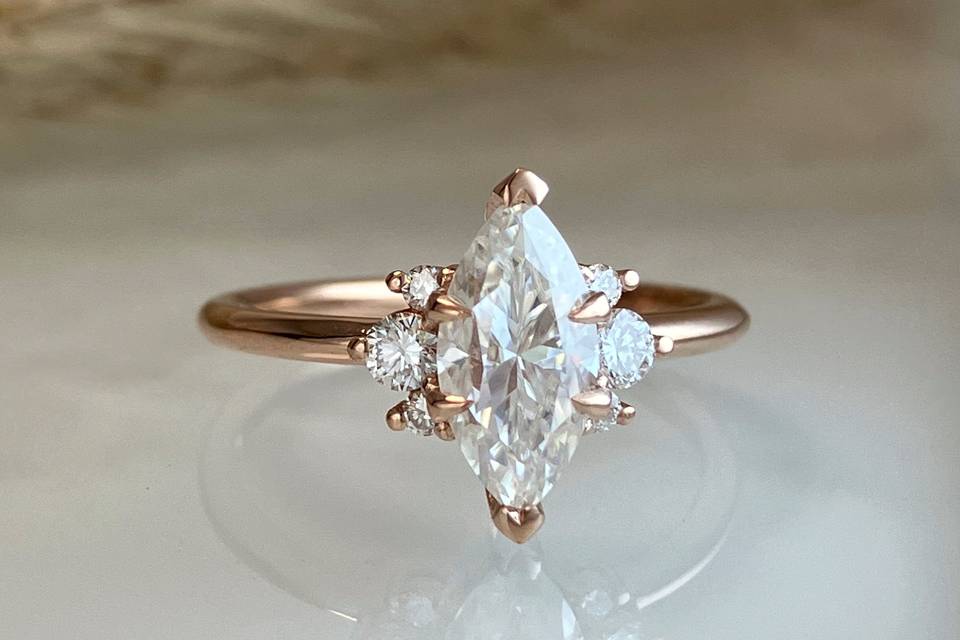 Custom engagement rings