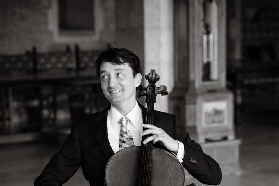 Nigel - Cellist