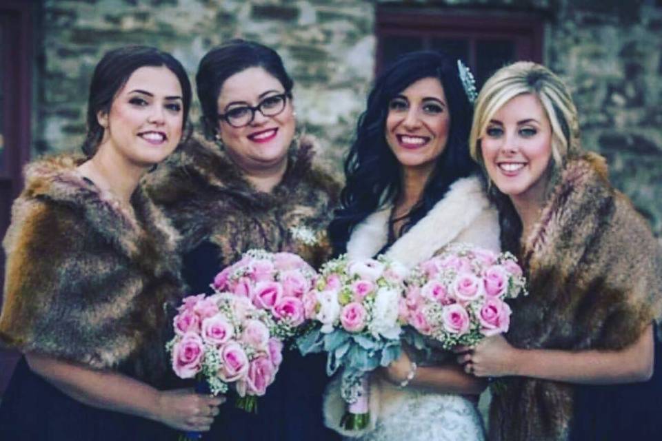 Bride & bridesmaid bouquet