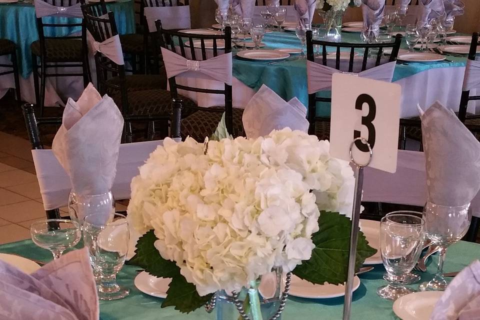 Hydrangea &  pearl centerpiece