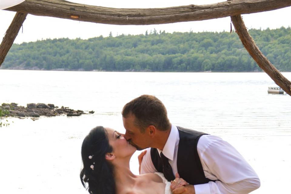 Cobourg, Ontario wedding couple