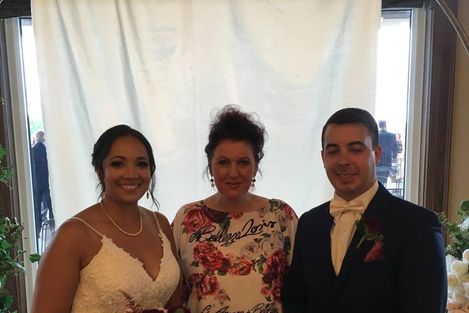 Tracy Sweet - Ontario Wedding Officiant