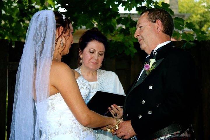 Tracy Sweet - Ontario Wedding Officiant