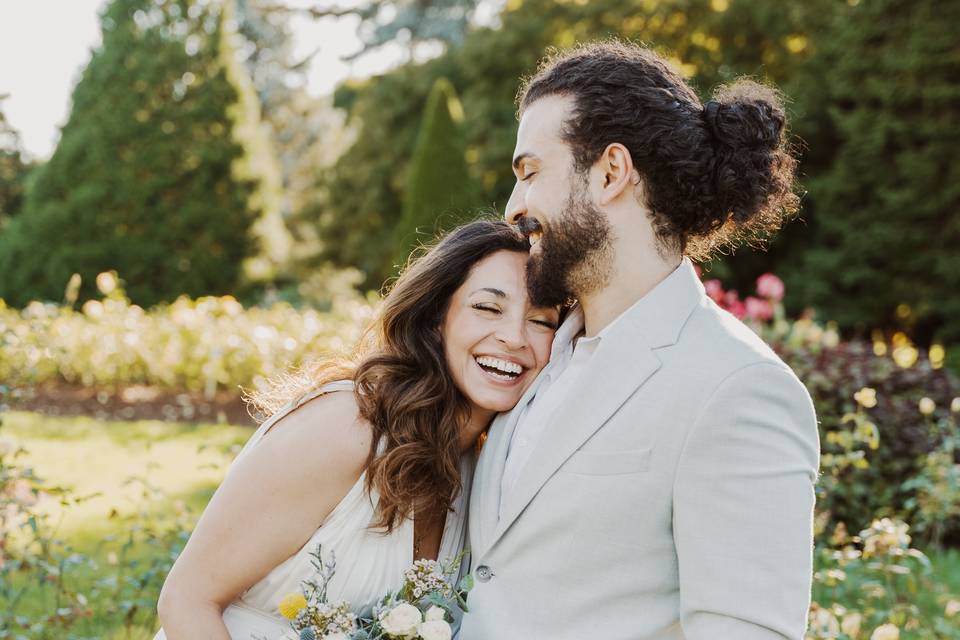 K & S