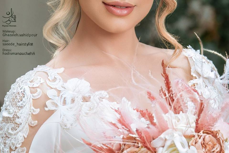 Soft glam bridal look with nat