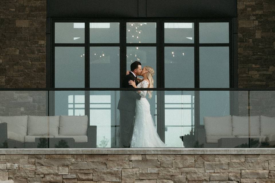 Clubhouse - Middle Deck