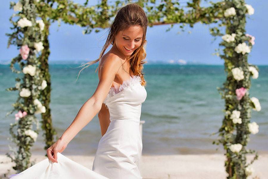 Liz Moore Destination Weddings & Honeymoons