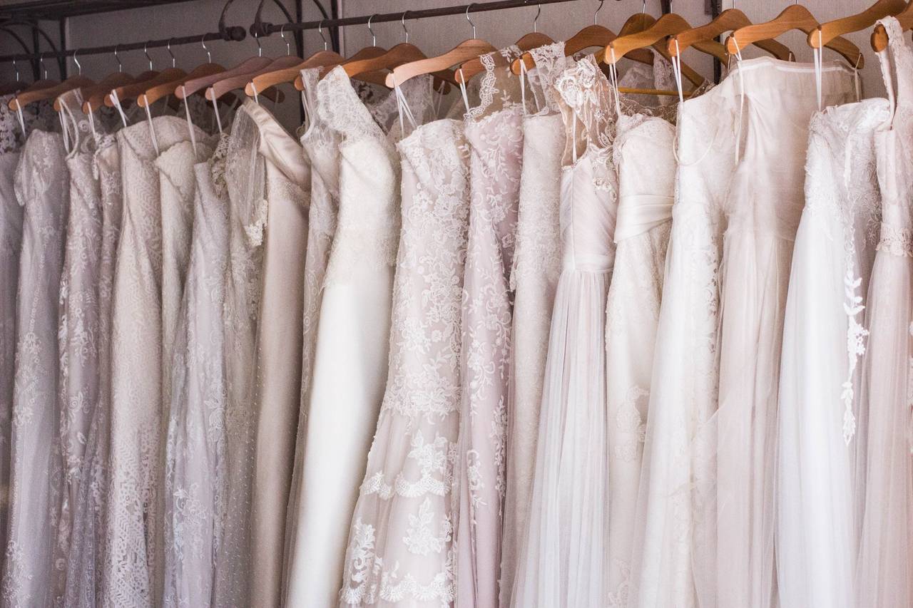 How much is it to get a wedding dress dry clearance cleaned