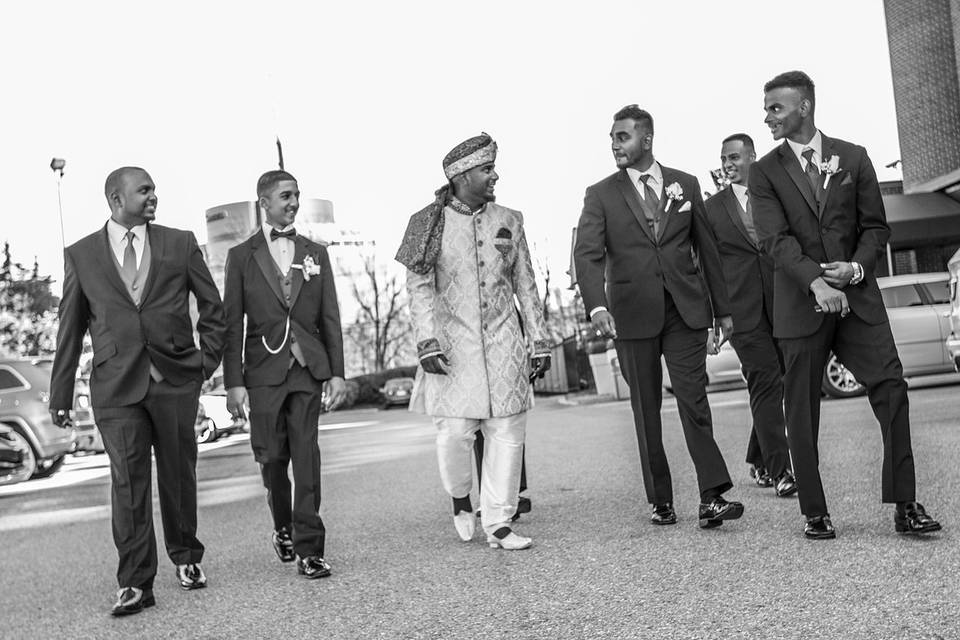 Niagara Falls, Ontario groomsmen