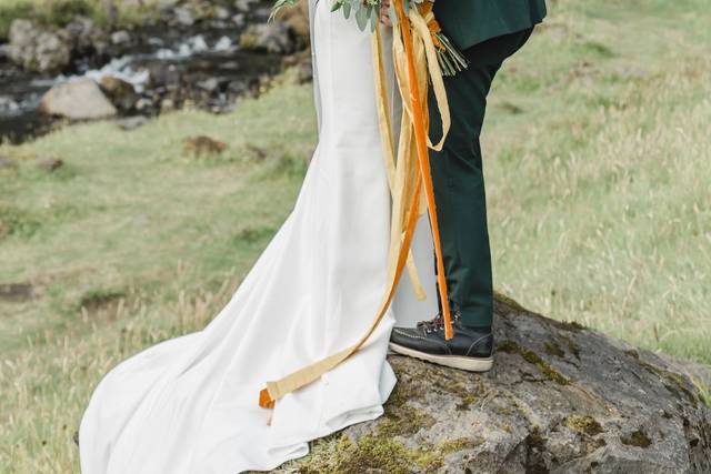 Iceland elopement photographer
