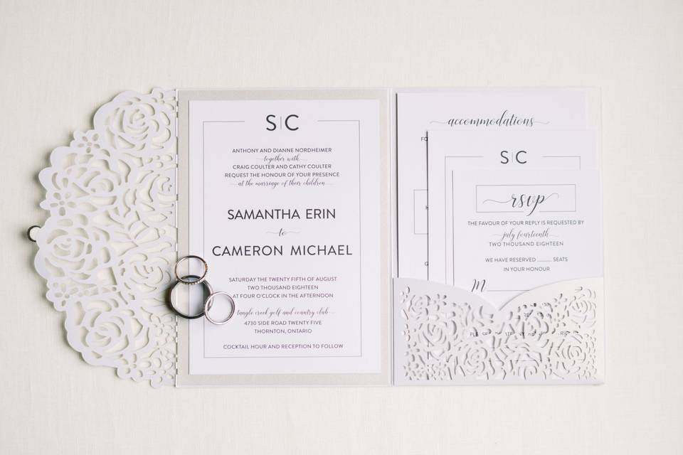 White pocket invite suite