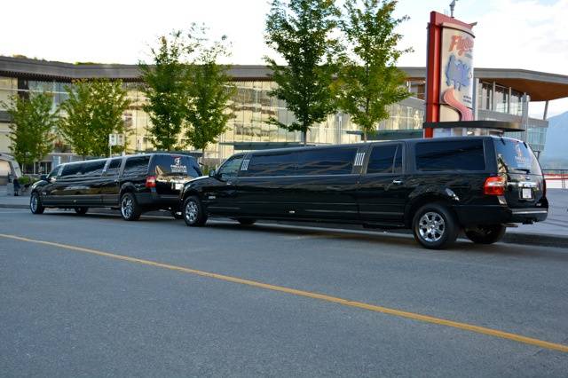 Burnaby, British Columbia wedding limousine