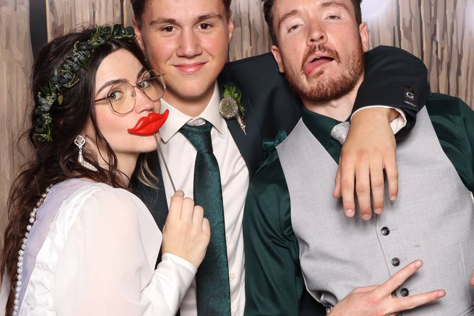 Tanorama Photo Booth Service