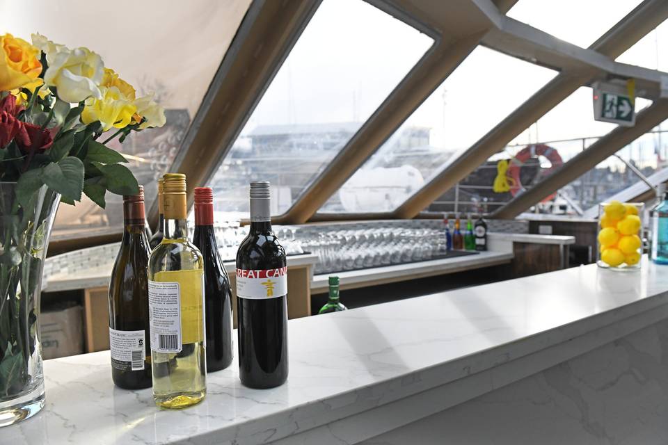 Fully licensed bar