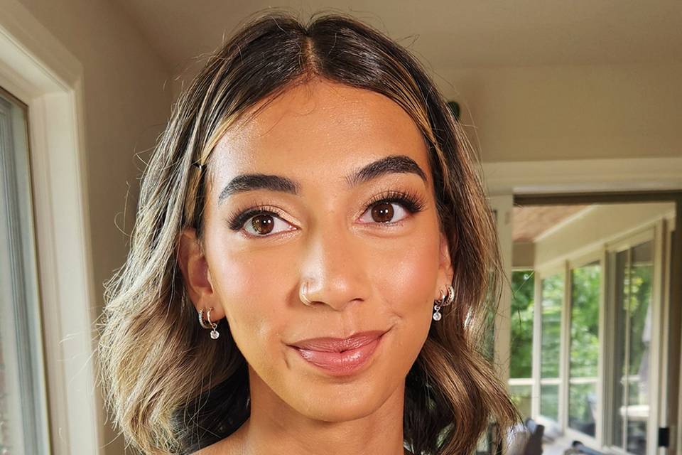 Natural Makeup for Bridesmaids