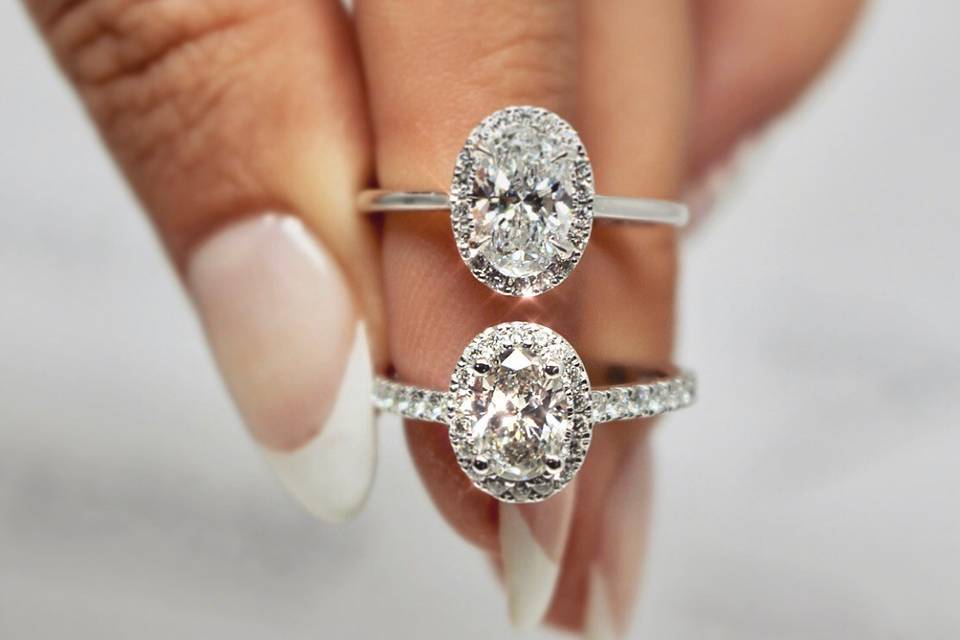 Oval diamond rings