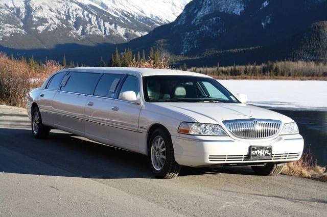 Banff, Alberta wedding limousine service
