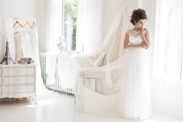 Chic hot sale bridal boutique