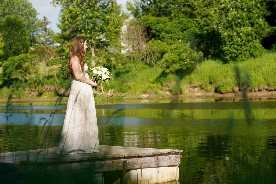 Quarantine wedding bride