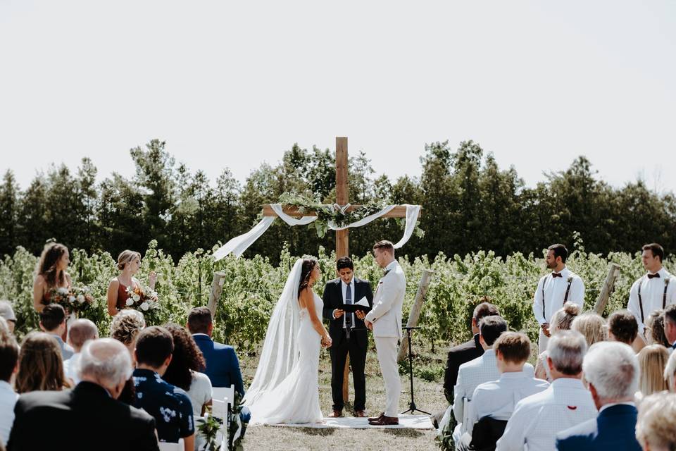 Ceremony (Wolf Photography)