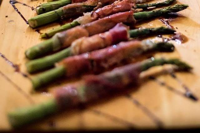 Prociutto wrapped asparagus!