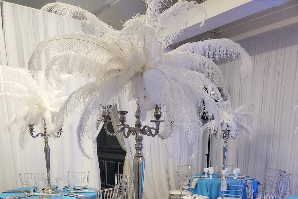 Feather piece decor