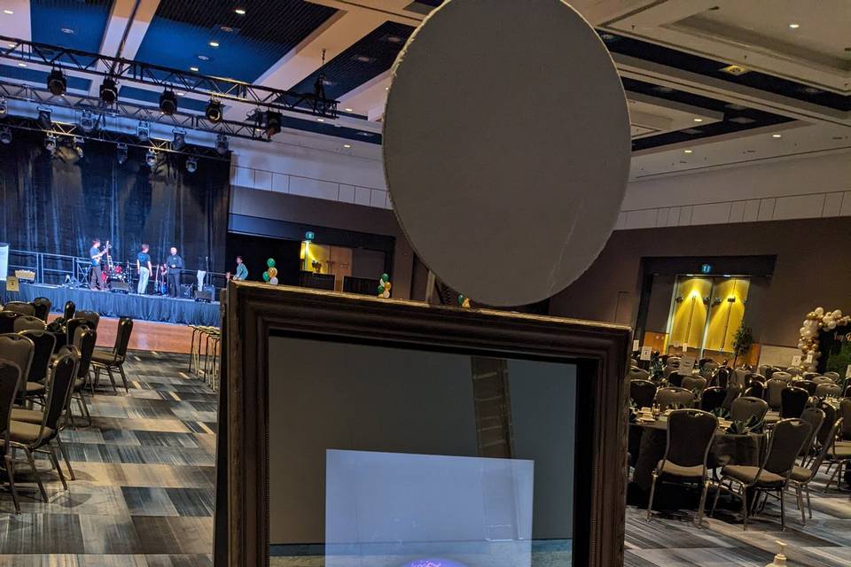 Mirror me Booth